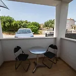 Apartman Adriana *