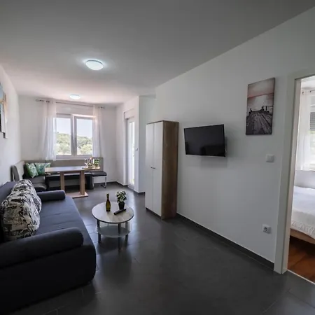 Adriana Apartamento Pula