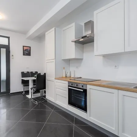 Apartamento Adriana Pula